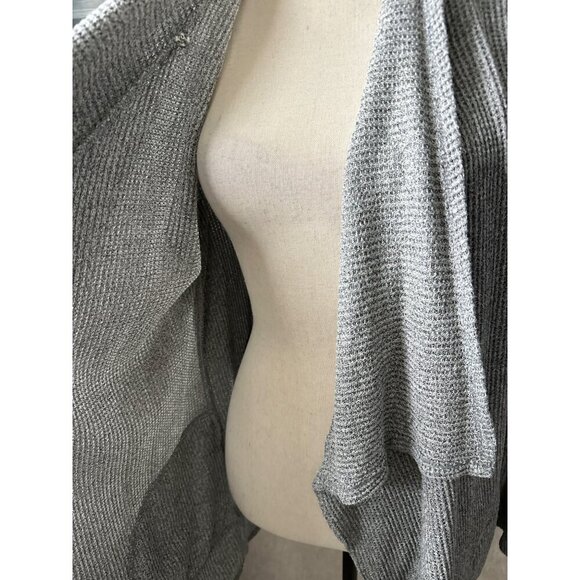 Chico’s Light Gray Thermal Cardigan 2 Way Hidden Snaps Pockets Size 1X - Picture 7 of 9